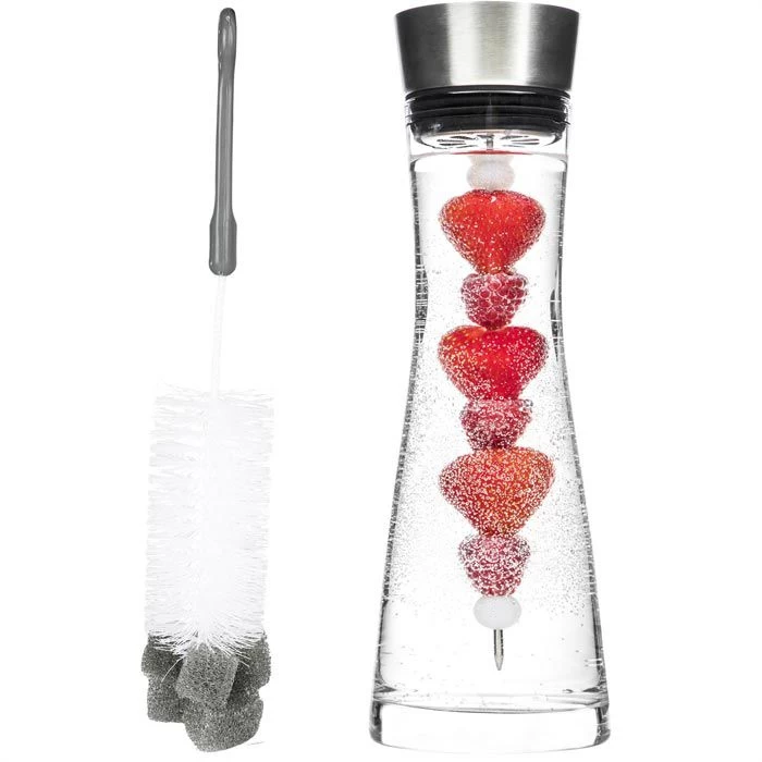 Karaffe Böttcher-AG Mit Deckel Und Fruchtspieß, 1 Liter 1 Karaffe Böttcher-AG Mit Deckel Und Fruchtspieß, 1 Liter